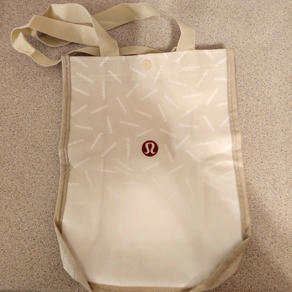 Lululemon Cream Tote Bag. Brand New Never Used.